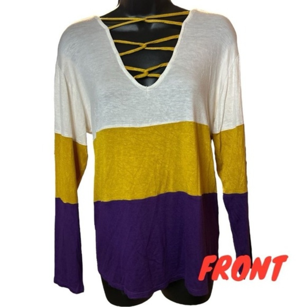 Fantastic Fawn Purple Gold Stripe, L‎ Slv, Twist Design V-Neck, blouse P2P 19"